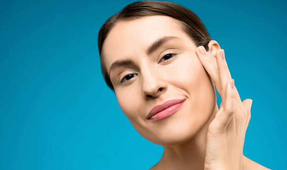 Комплекс: Подтяжка лица (тотальная) SMAS-lift (смаспликация) + липосакция подбородка и подчелюстной области + липофилинг лица